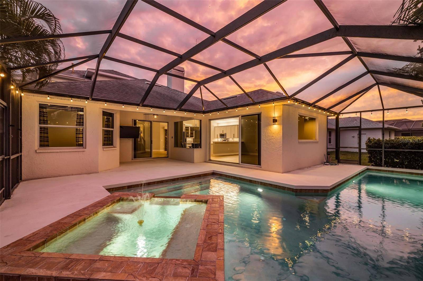 6215 WARBLER LN, Lakewood Ranch, FL 34202
