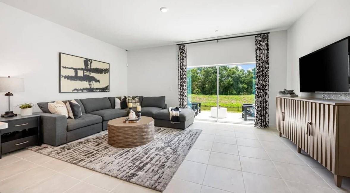 10782 ECLIPSE ST, Sarasota, FL 34241