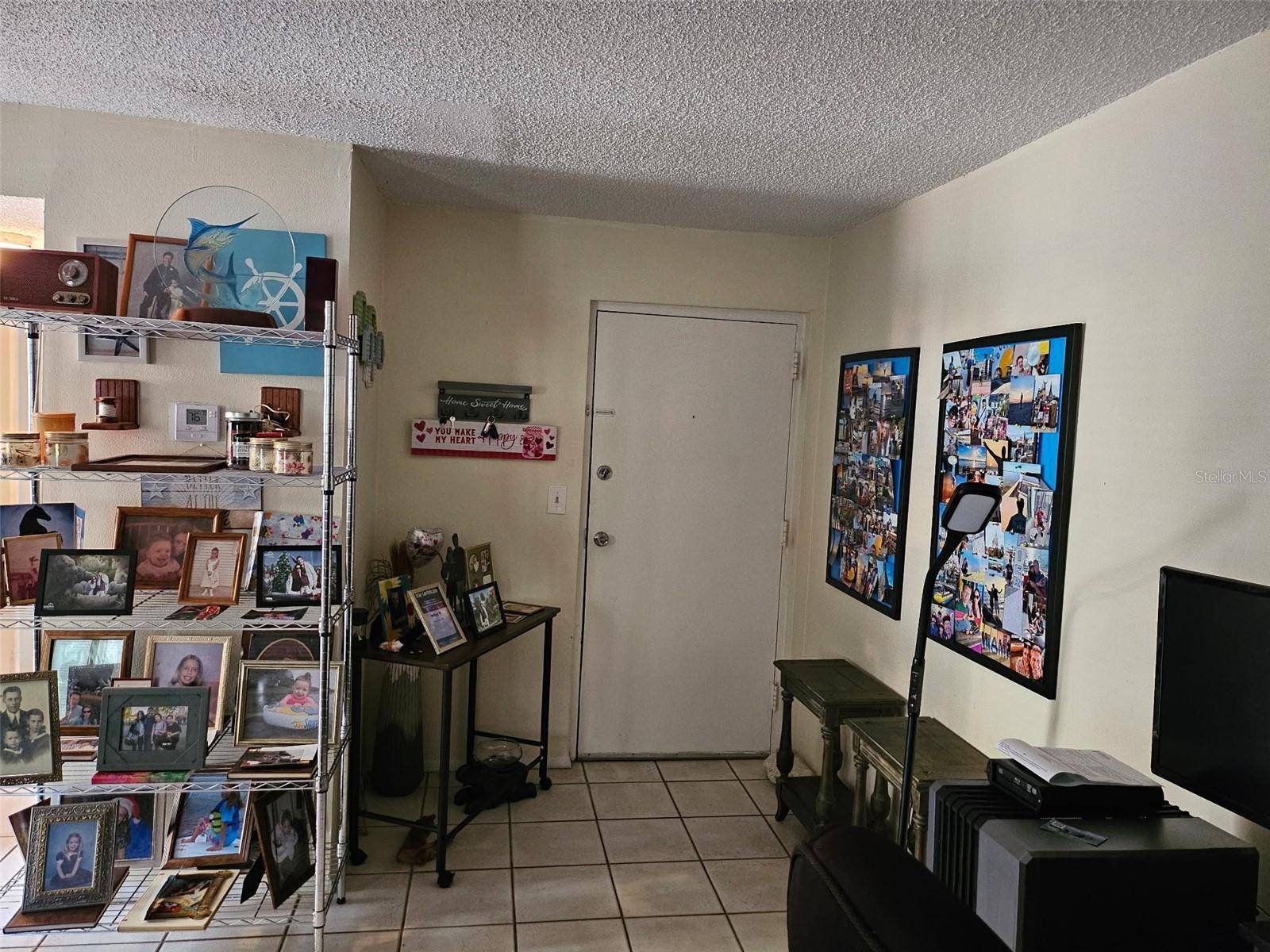 2613 PINE LAKE TER #B, Sarasota, FL 34237