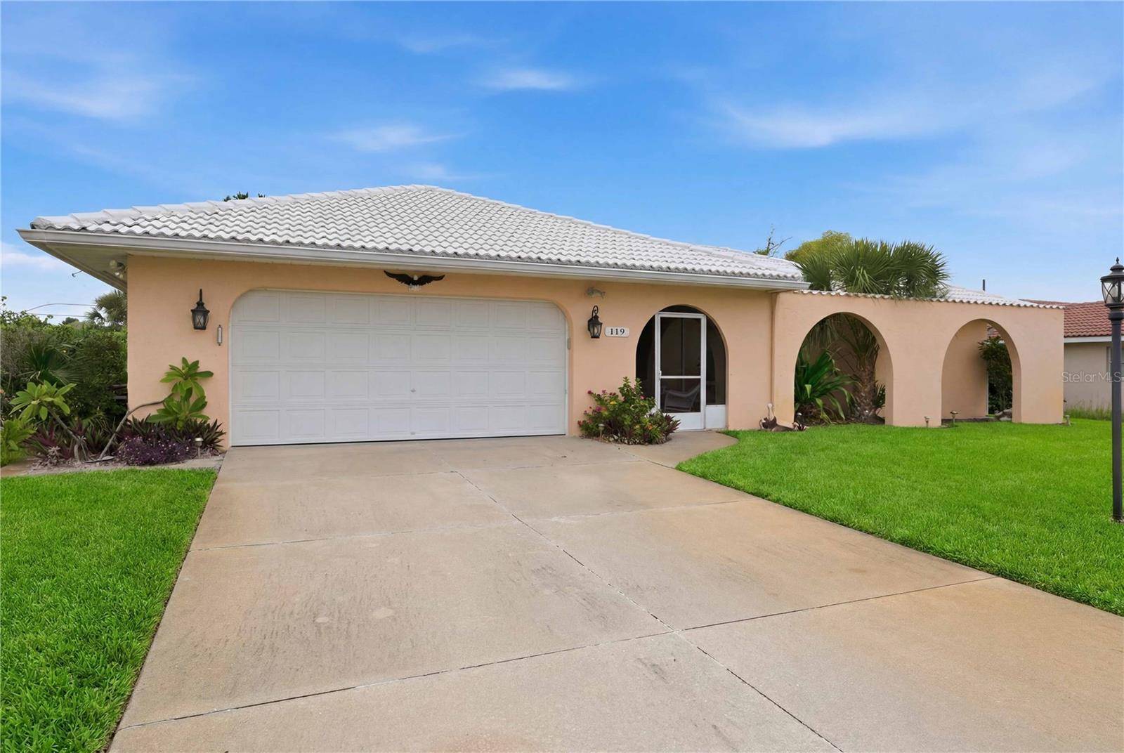 119 VAN DYCK DR, Nokomis, FL 34275
