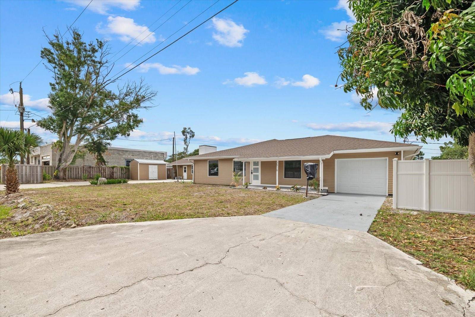 2818 OLYMPIC ST, Sarasota, FL 34231