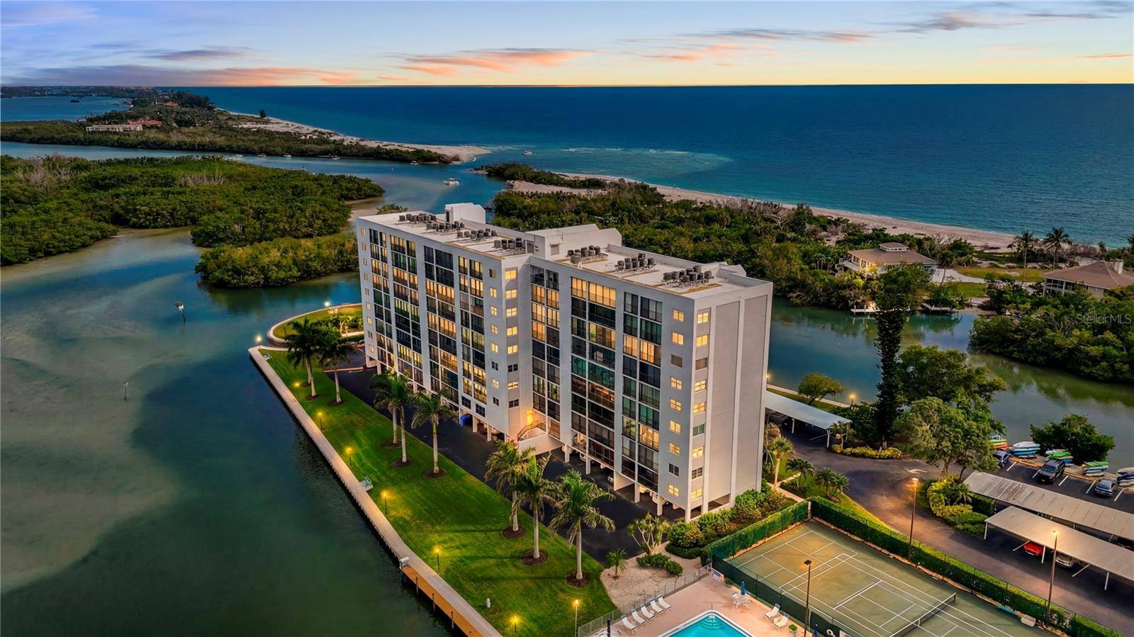 9397 MIDNIGHT PASS RD #903, Sarasota, FL 34242
