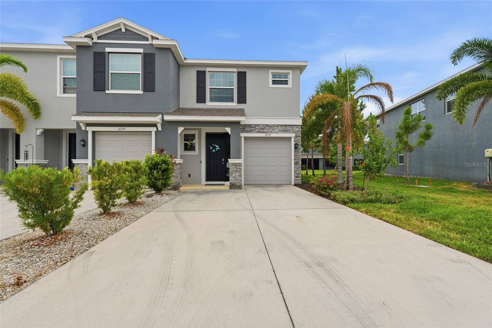 6537 SERENITY FALL LN, Sarasota, FL 34240