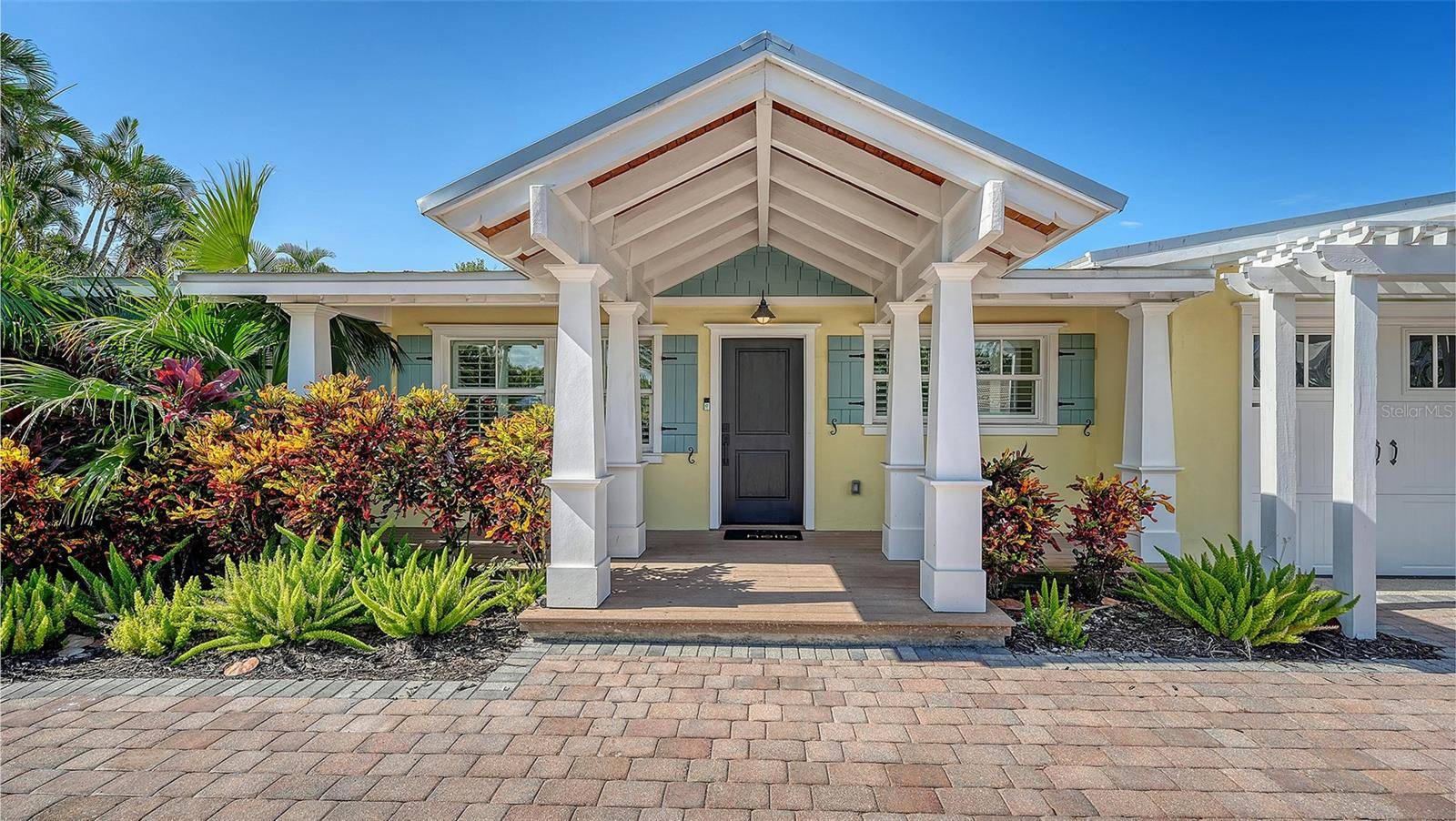 602 BUTTONWOOD DR, Longboat Key, FL 34228