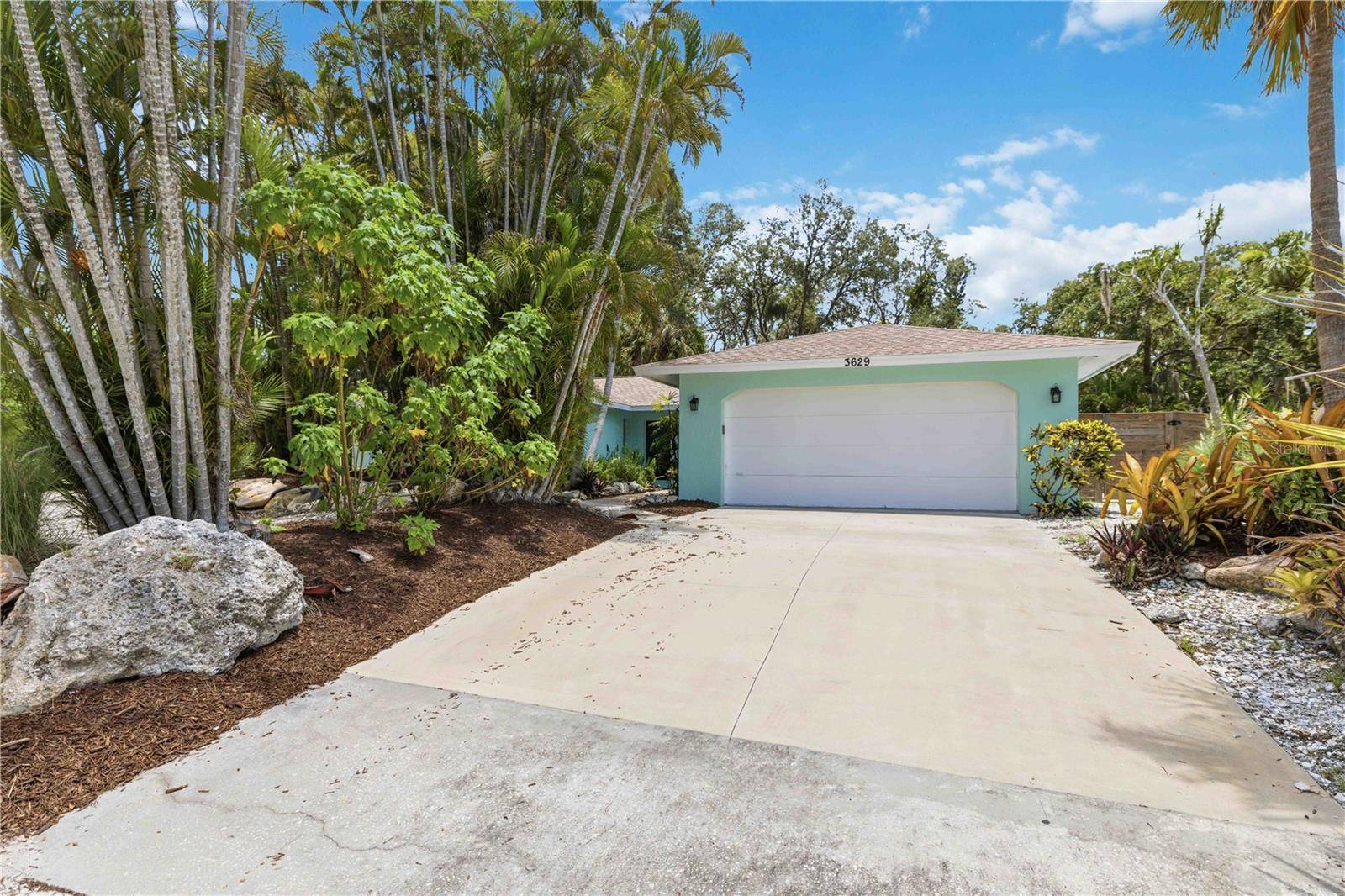 3629 EGERTON CIR, Sarasota, FL 34233