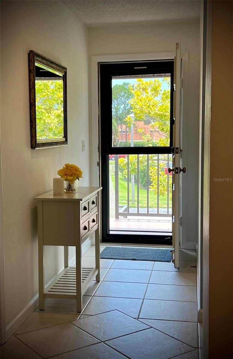 4606 WEYBRIDGE #26, Sarasota, FL 34235