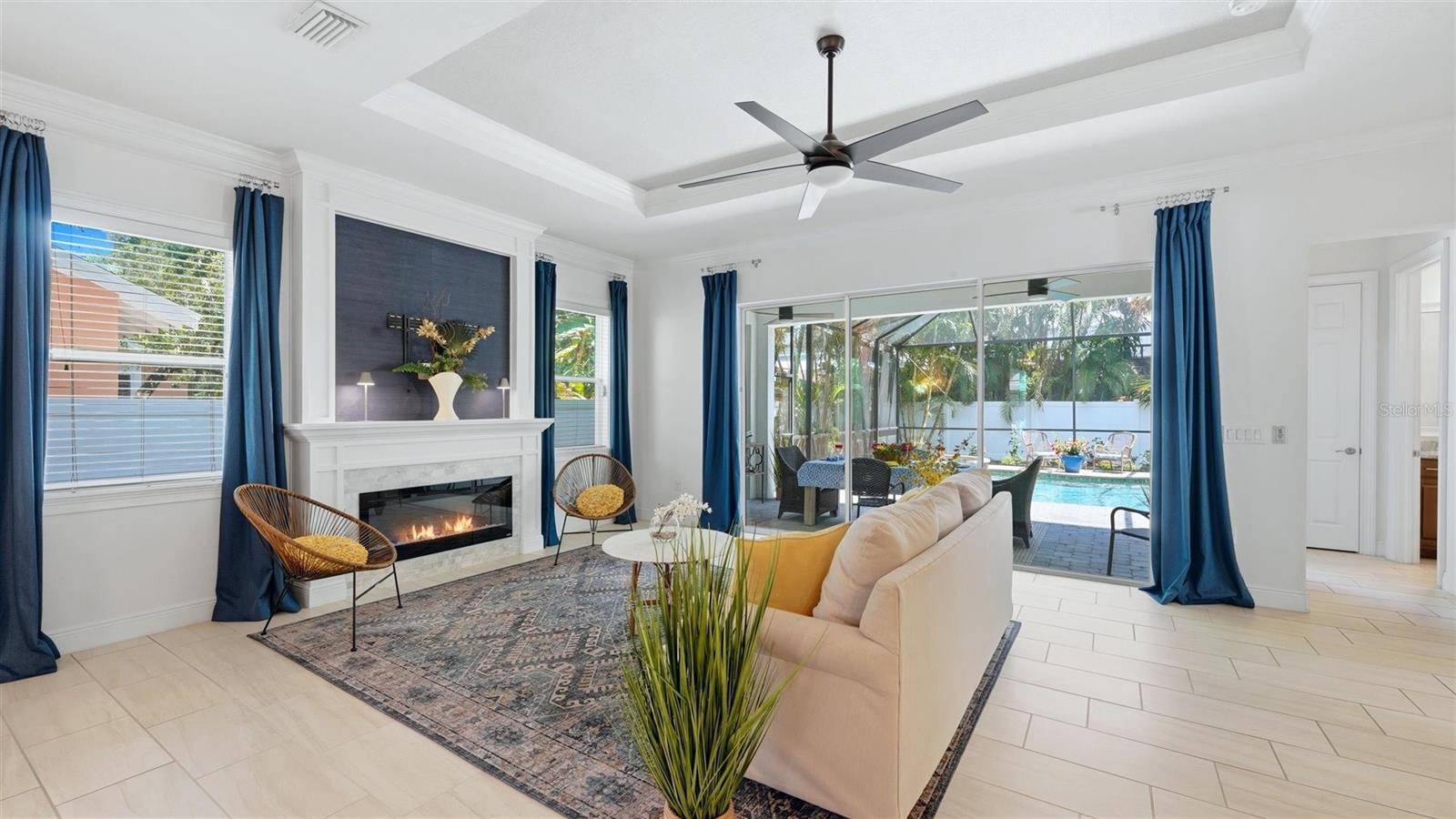 1850 MAGNOLIA ST, Sarasota, FL 34239