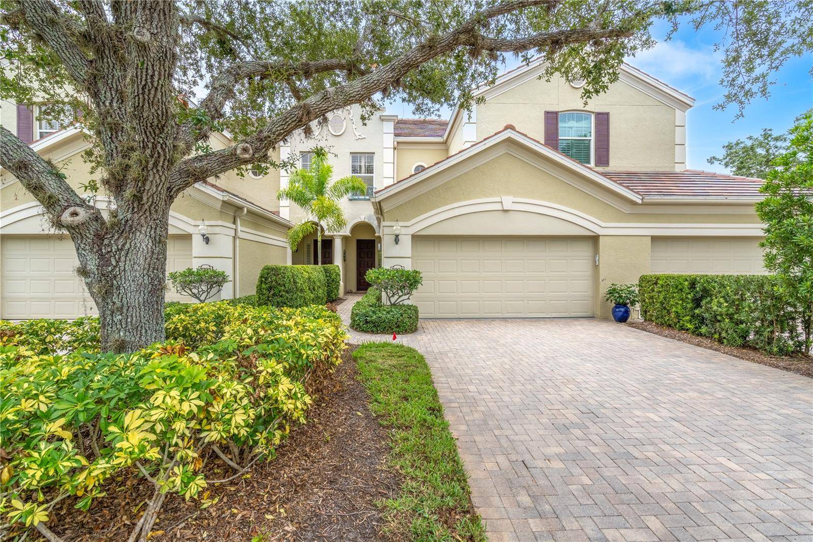 5204 BOUCHARD CIR #102, Sarasota, FL 34238