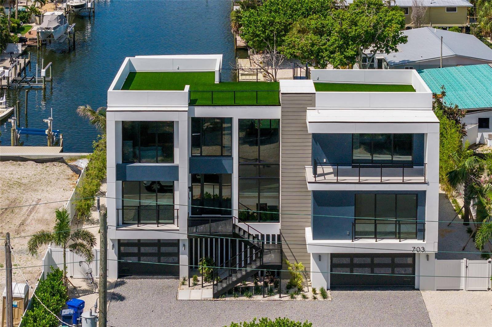 703 S BAY BLVD, Anna Maria, FL 34216