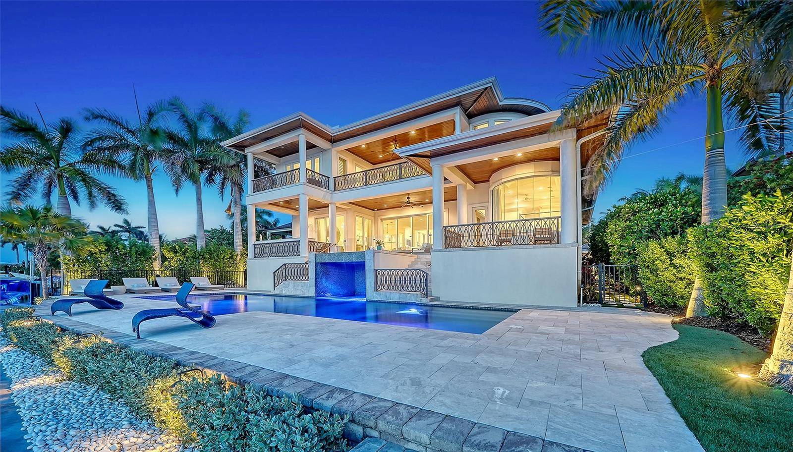 1435 WESTWAY DR, Sarasota, FL 34236