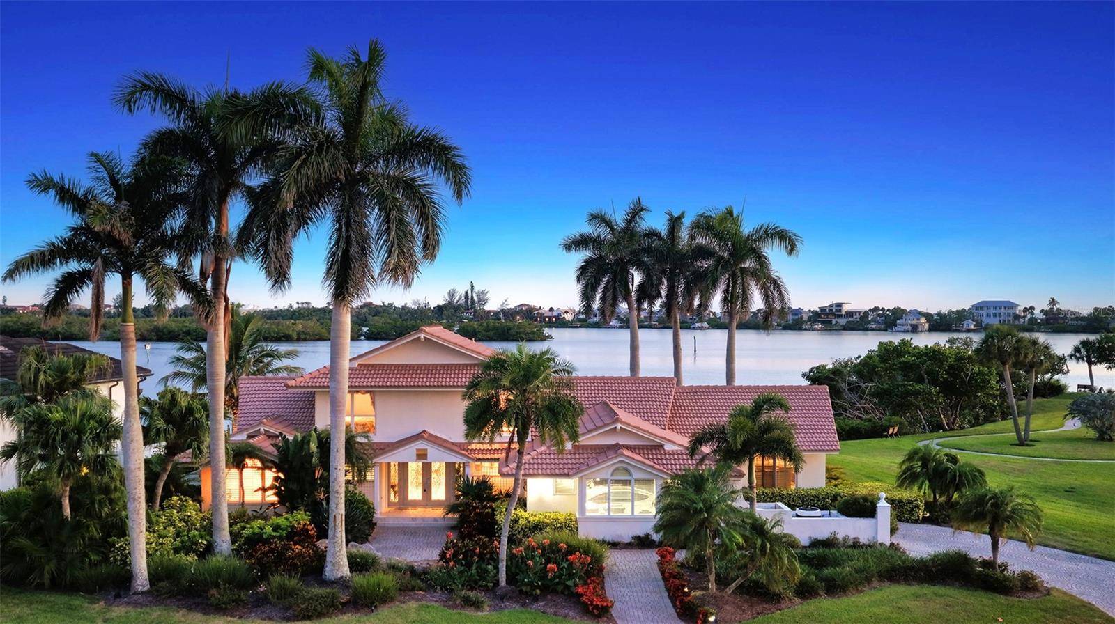 321 LOOKOUT POINT DR, Osprey, FL 34229