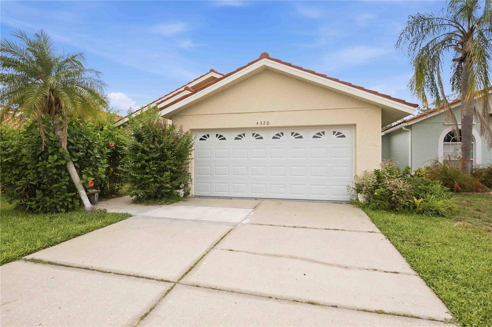 4320 MARCOTT CIR, Sarasota, FL 34233