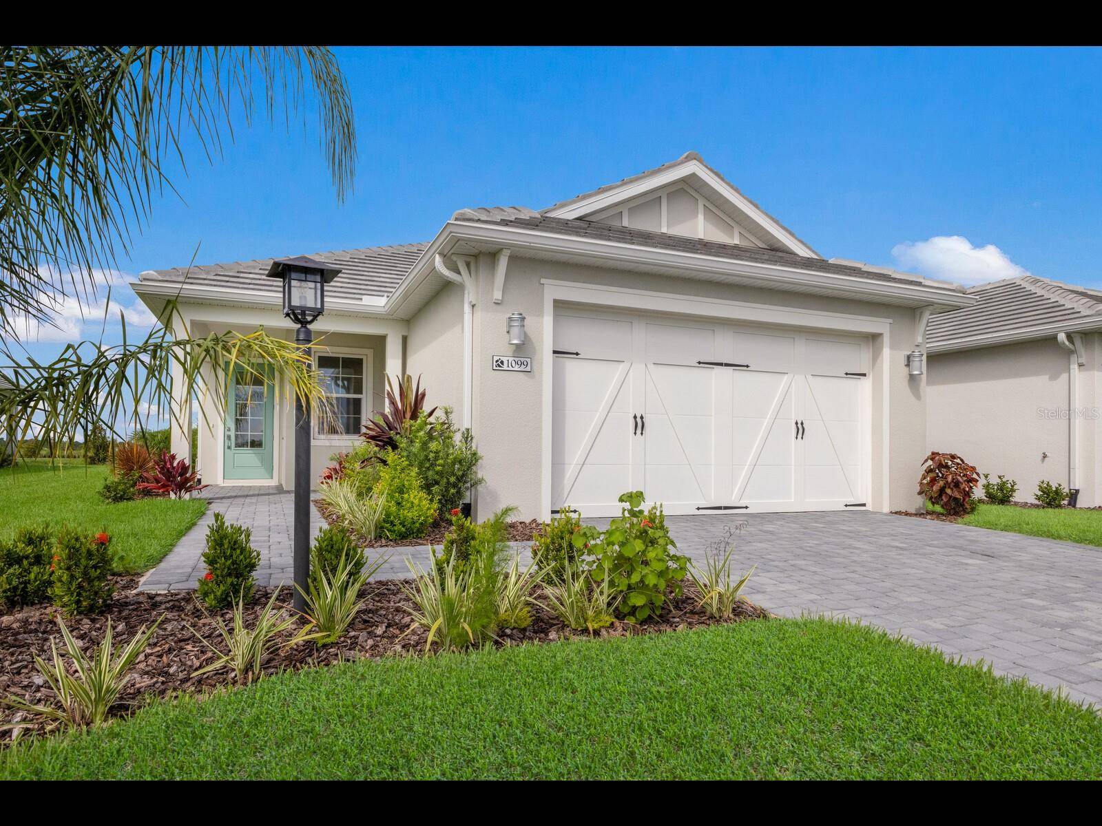 1099 WATERLINE CT, Sarasota, FL 34240