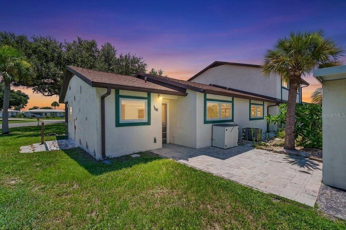 166 CIRCLEWOOD DR #101, Venice, FL 34293