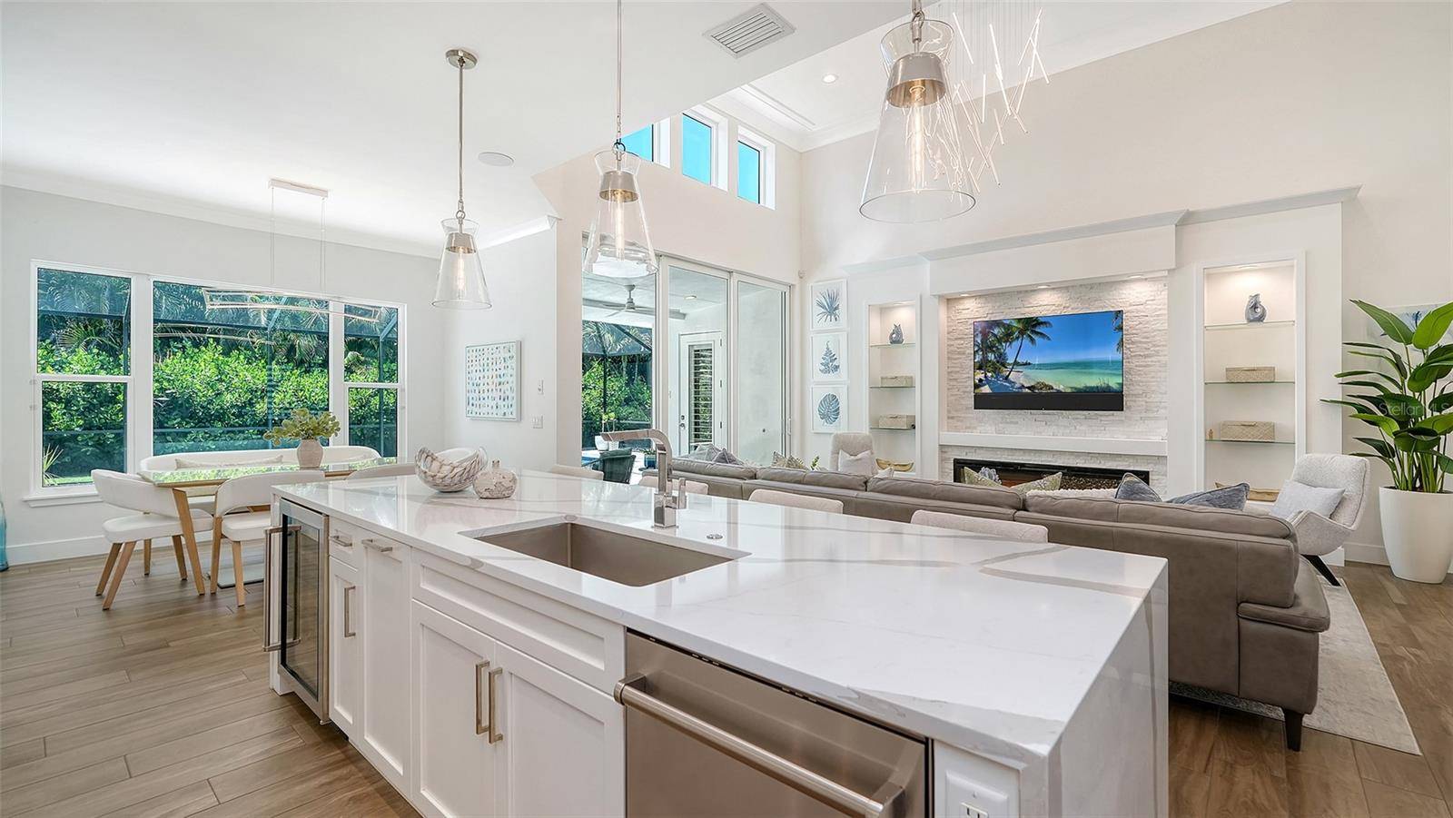 1838 OLEANDER ST, Sarasota, FL 34239