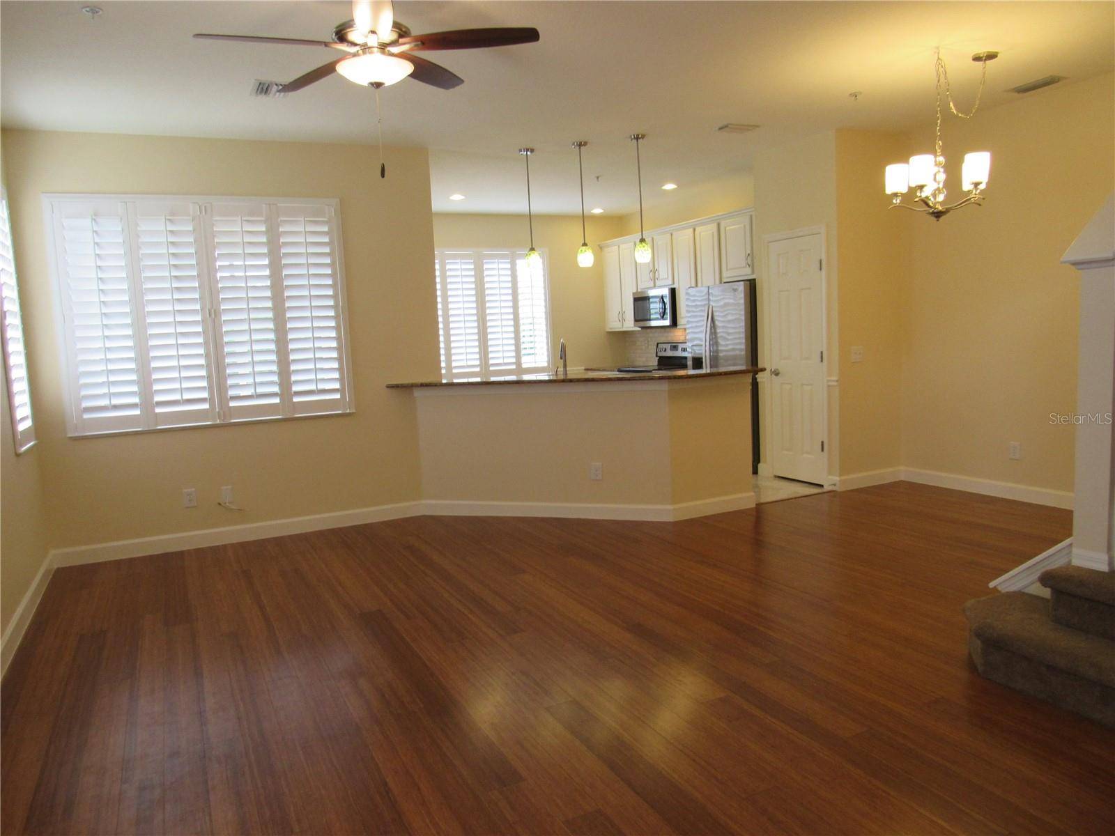 4012 DEBERRY DR, Sarasota, FL 34233