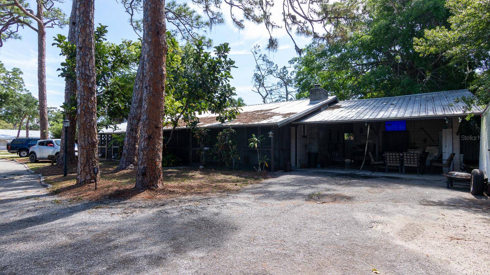 2110 PALM TER, Sarasota, FL 34231