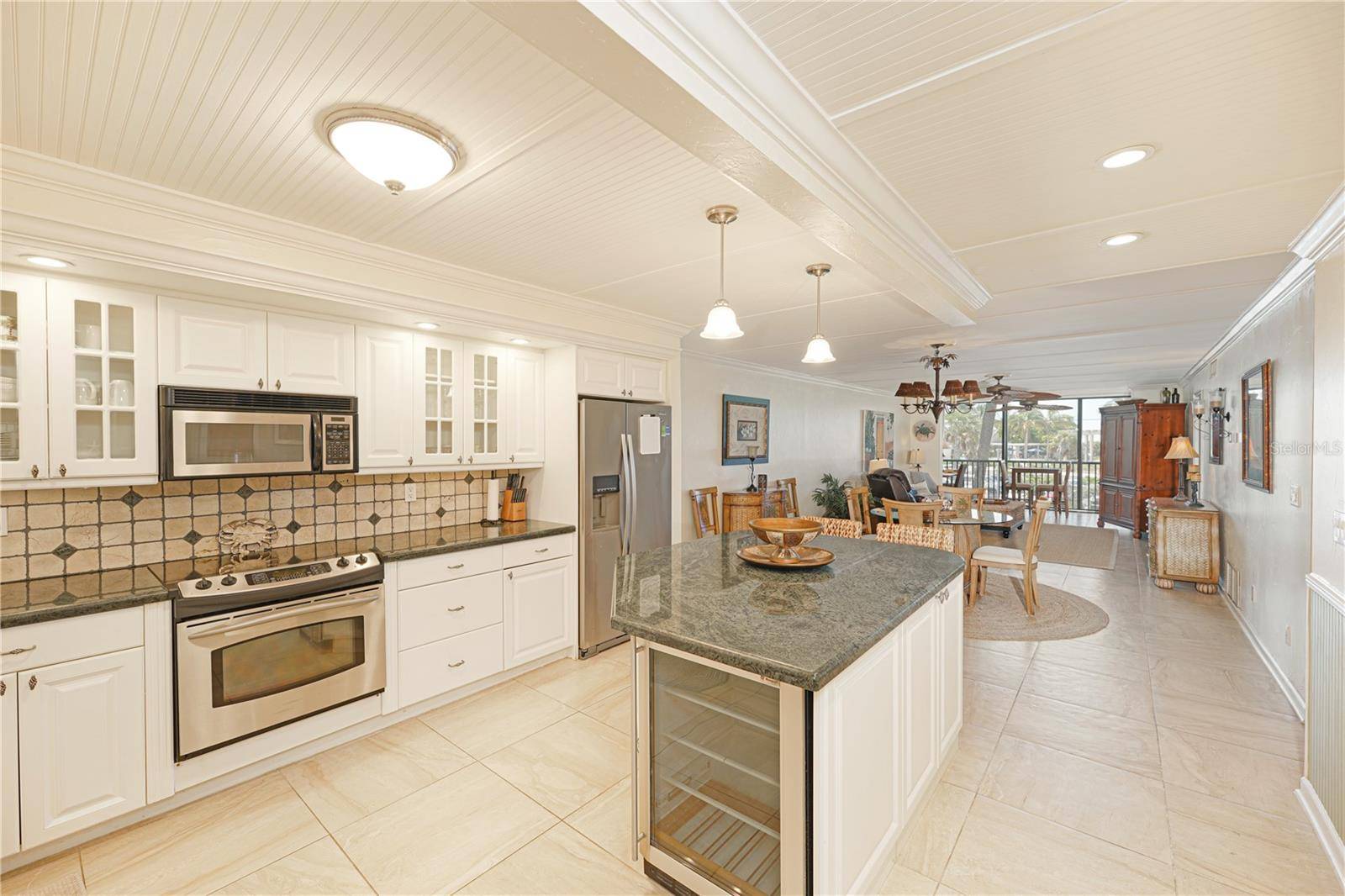 5600 BEACH WAY DR #213, Sarasota, FL 34242