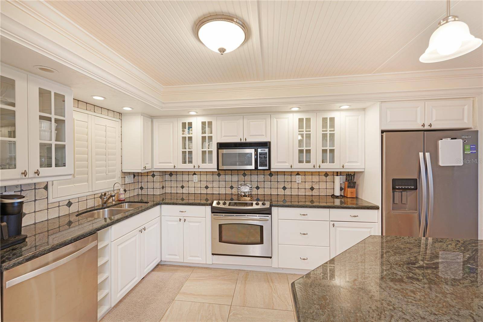 5600 BEACH WAY DR #213, Sarasota, FL 34242