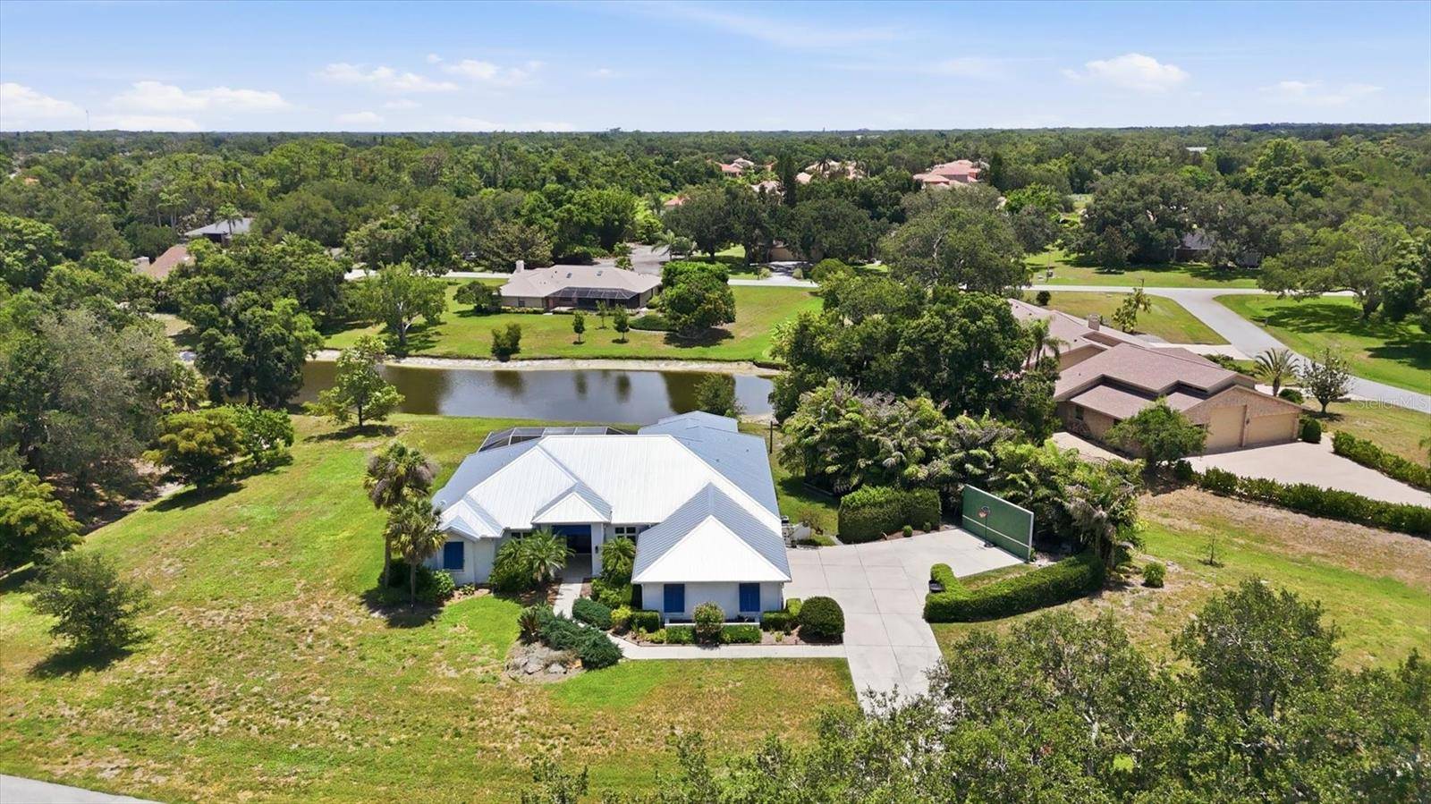 4575 SATINLEAF LN, Sarasota, FL 34241