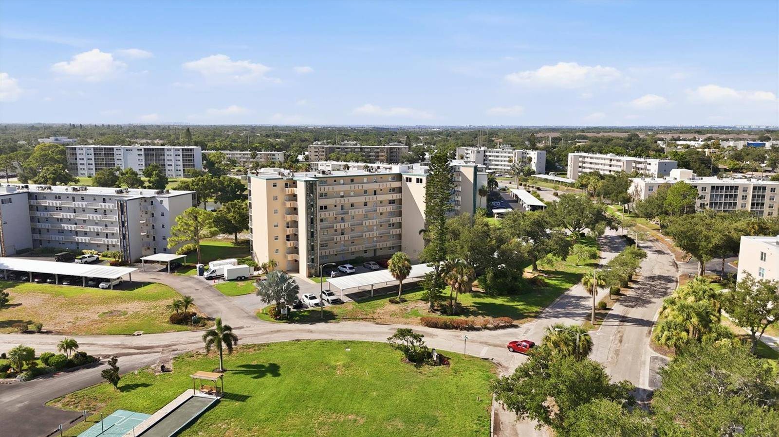 4040 IRONWOOD CIR #304F, Bradenton, FL 34209