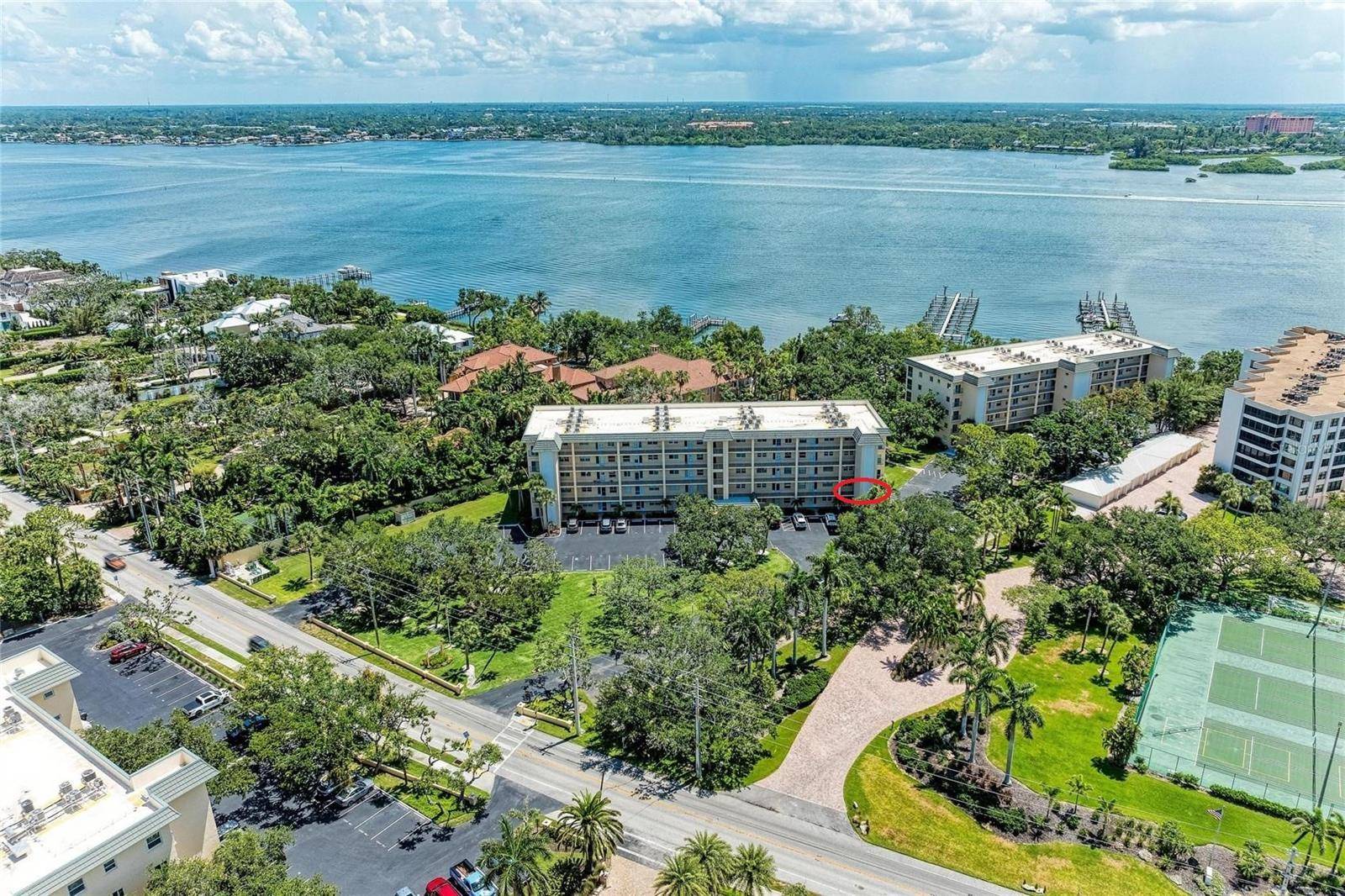 8625 MIDNIGHT PASS RD #208B, Sarasota, FL 34242