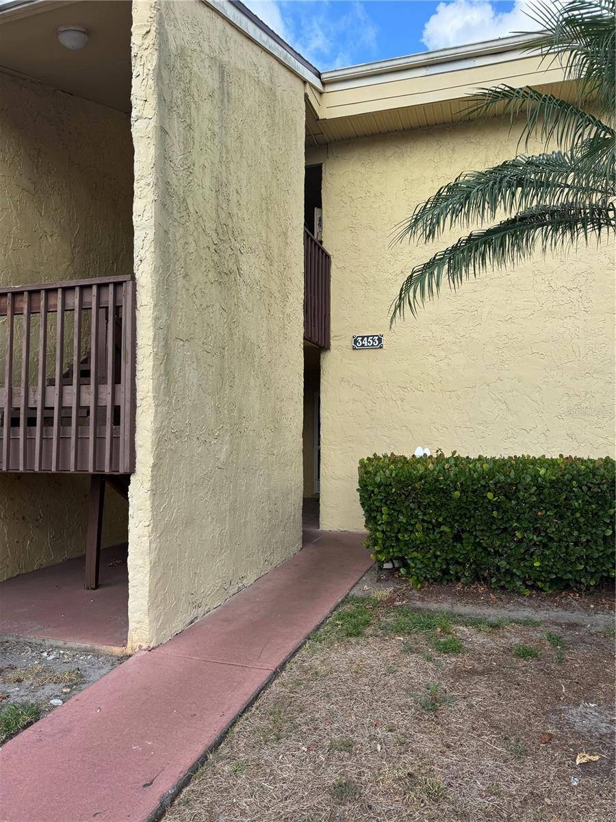 3453 CLARK #252, Sarasota, FL 34231