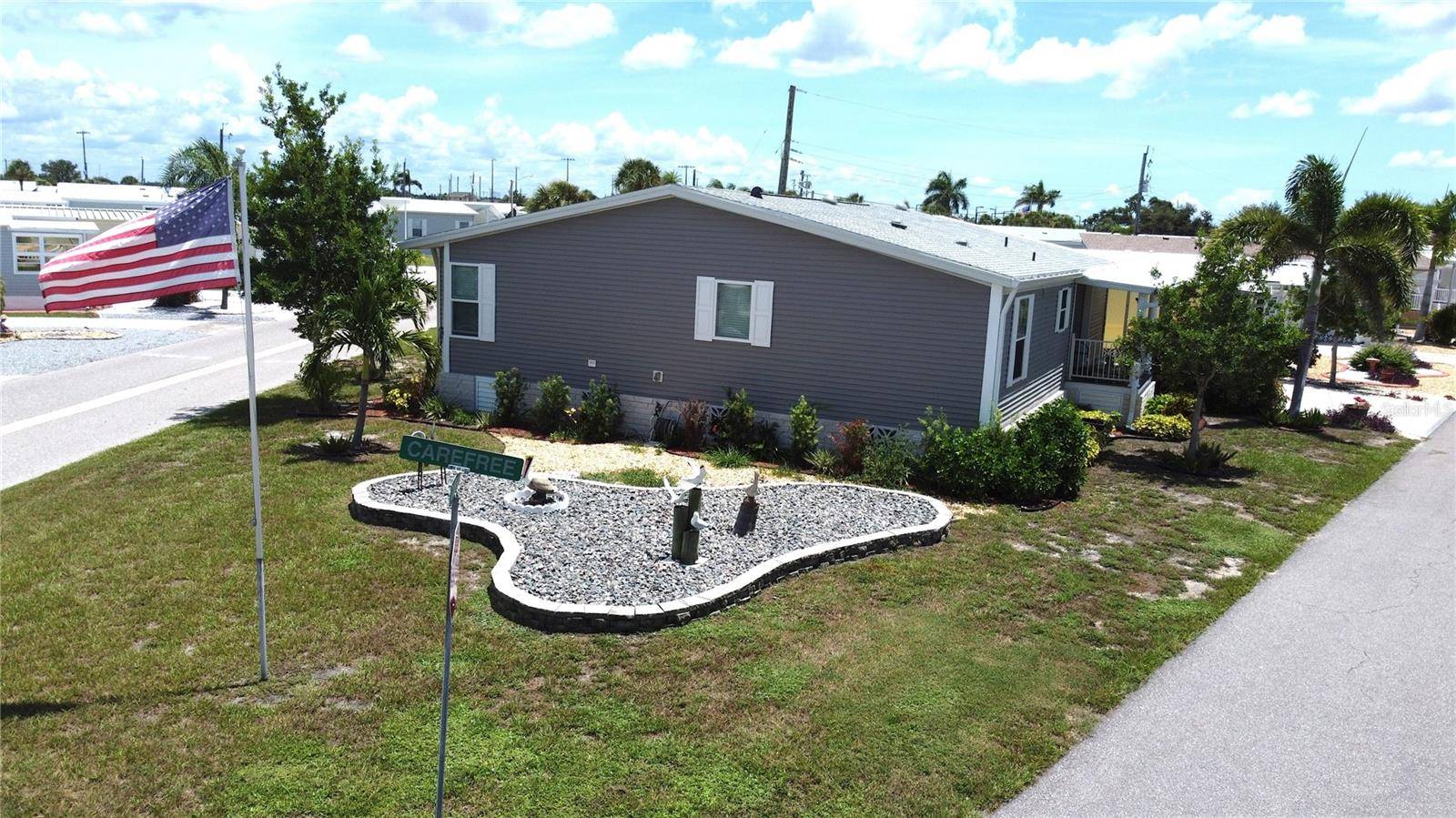 602 CAREFREE, Venice, FL 34285
