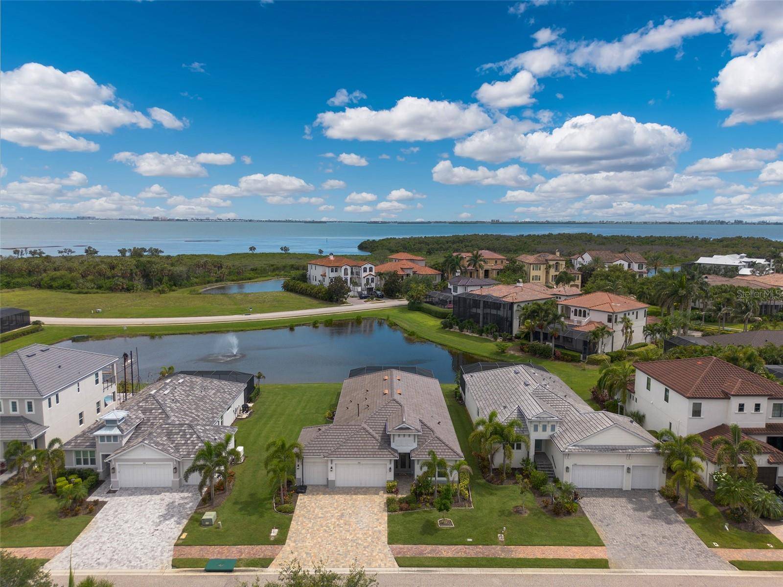 5504 TITLE ROW DR, Bradenton, FL 34210