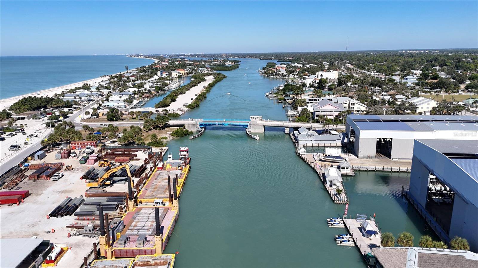 100 CIRCUIT RD #N93, Nokomis, FL 34275