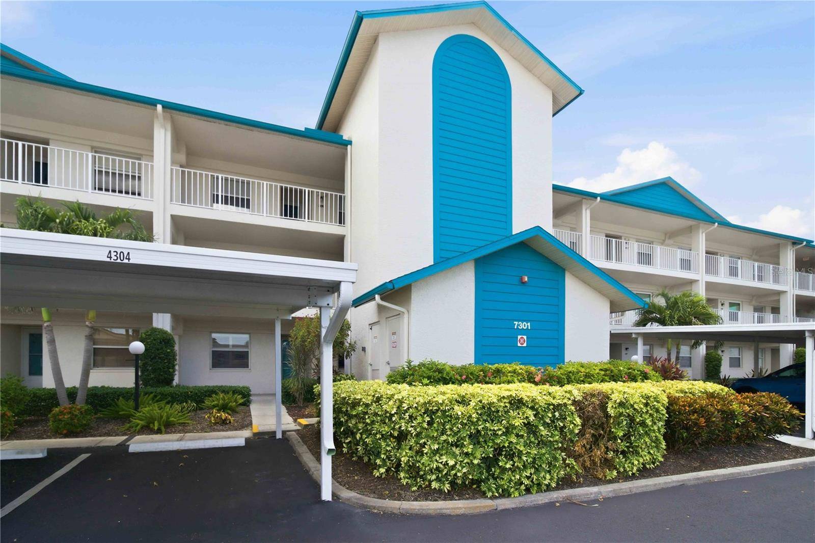7301 29TH AVENUE DR W #105, Bradenton, FL 34209