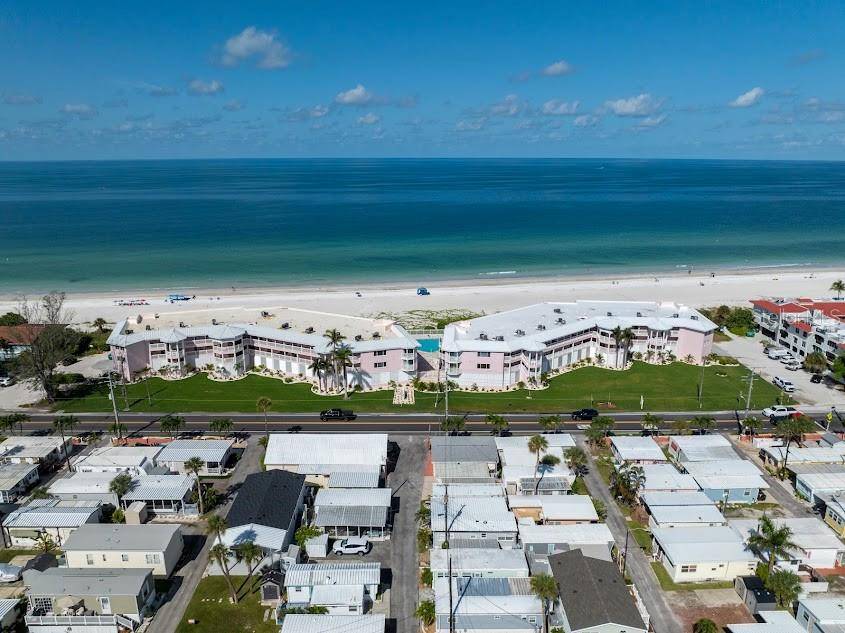 2600 GULF DR N #12, Bradenton Beach, FL 34217