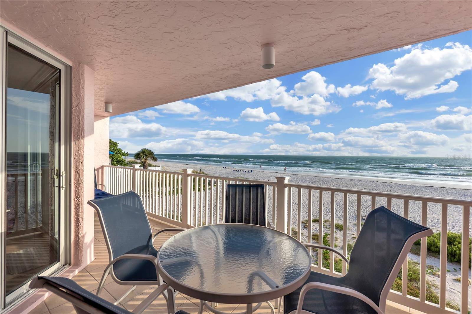 2600 GULF DR N #12, Bradenton Beach, FL 34217