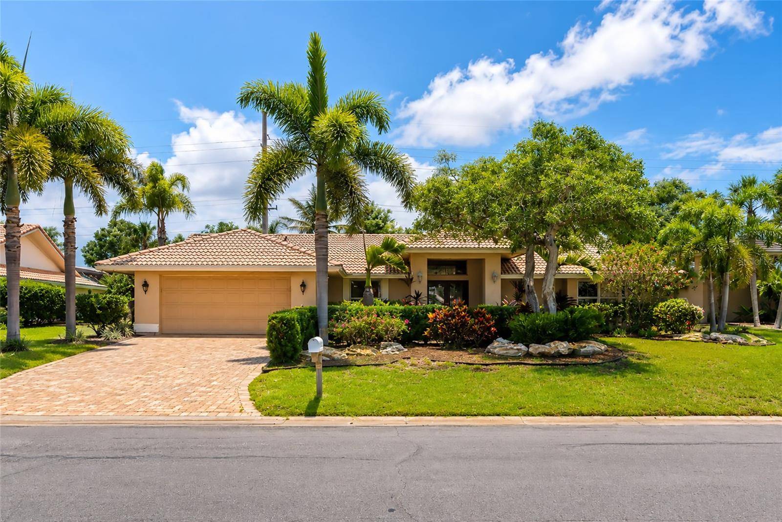 1495 LANDVIEW LN, Osprey, FL 34229