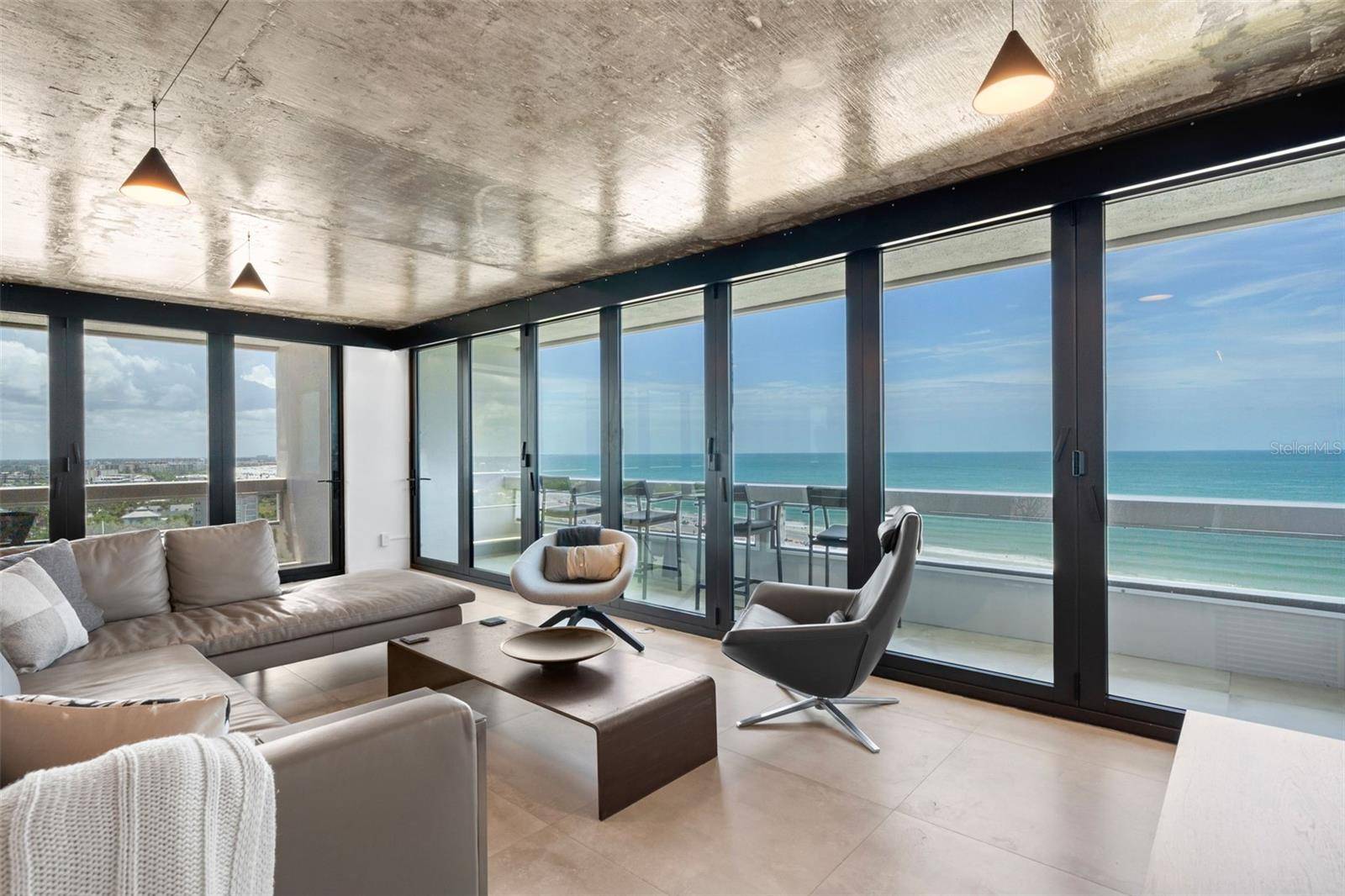 5400 OCEAN BLVD #15 1-4, Sarasota, FL 34242