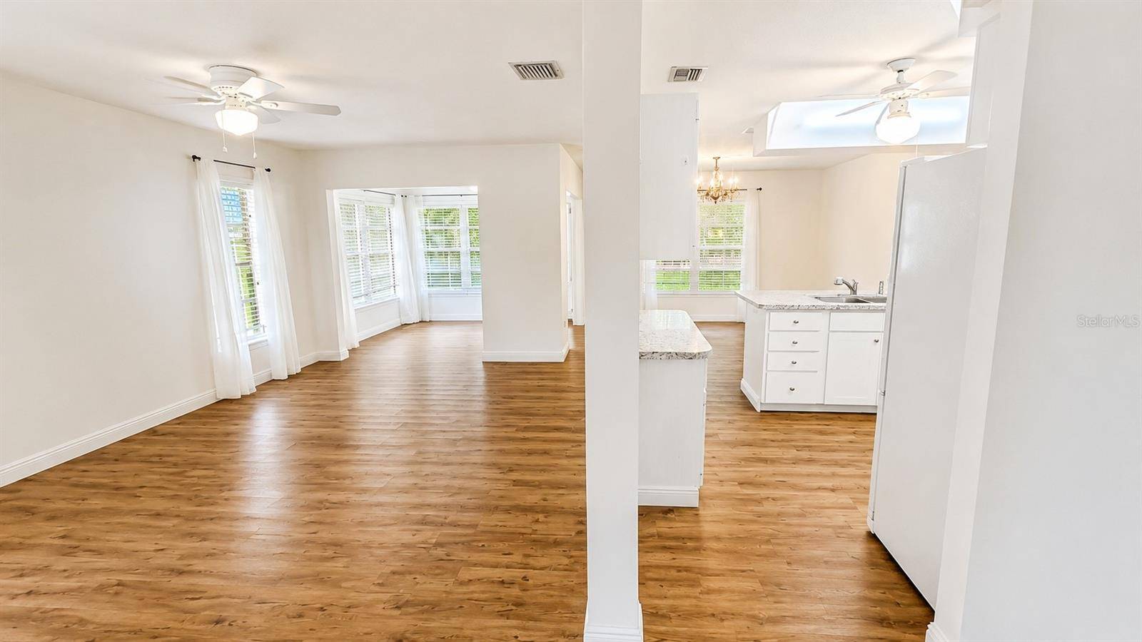 1624 WHITEHEAD DR #320, Sarasota, FL 34232
