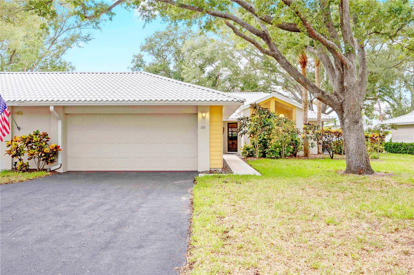 231 SOUTHAMPTON LN #277, Venice, FL 34293