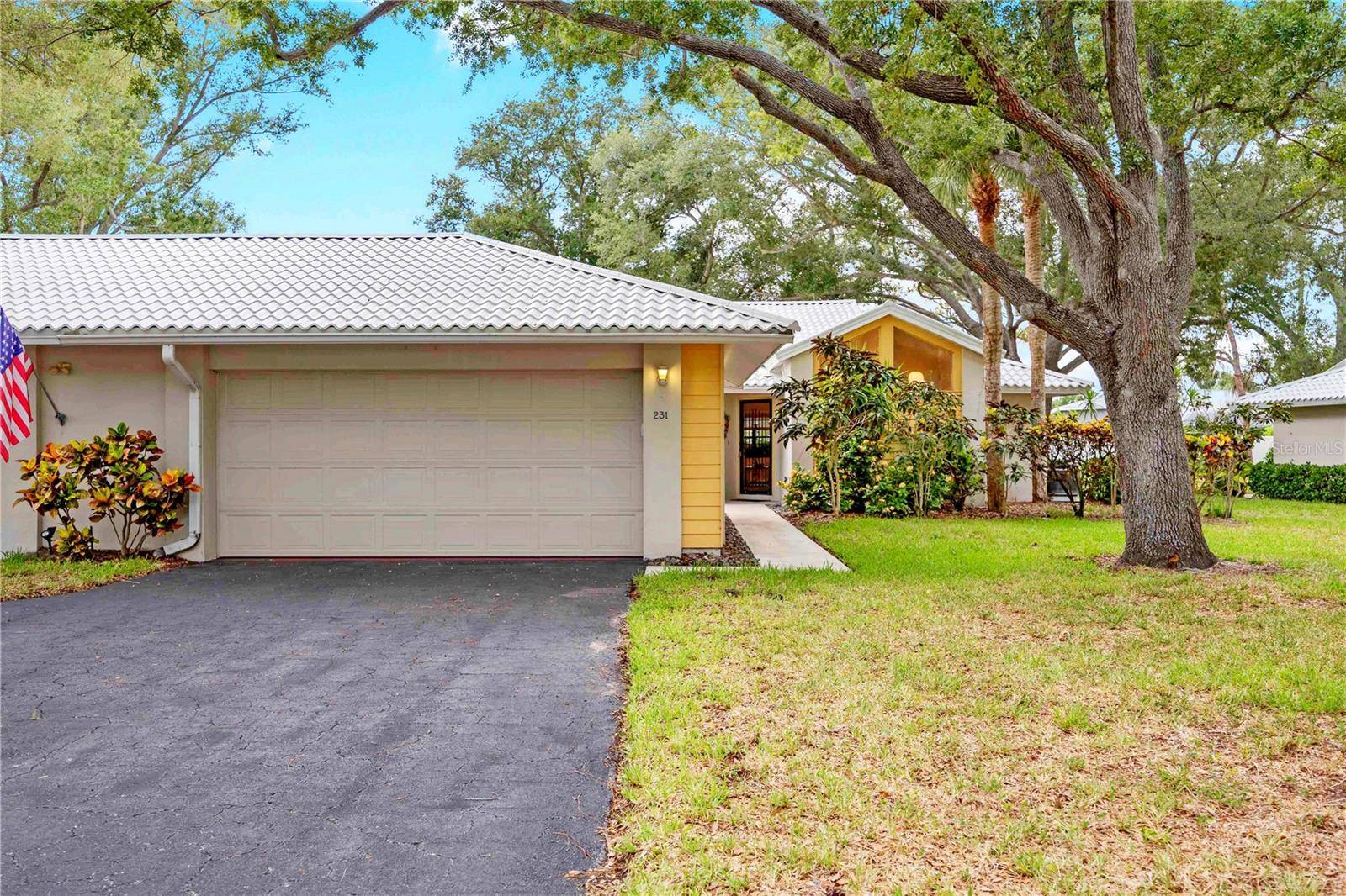231 SOUTHAMPTON LN #277, Venice, FL 34293