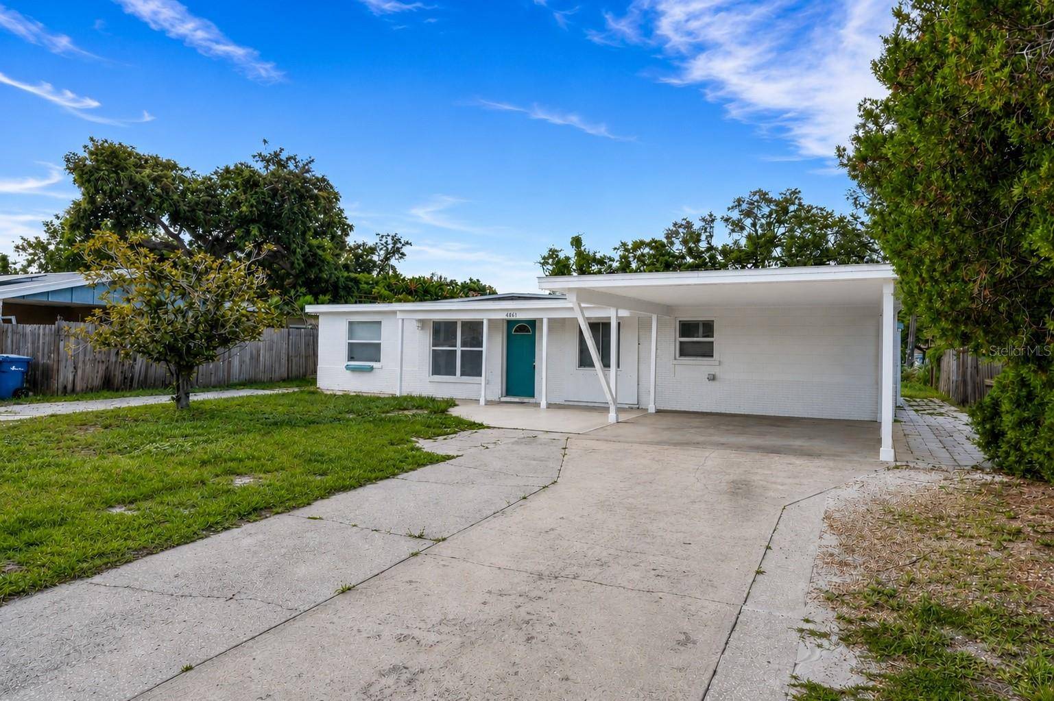 4861 BELL MEADE DR, Sarasota, FL 34232