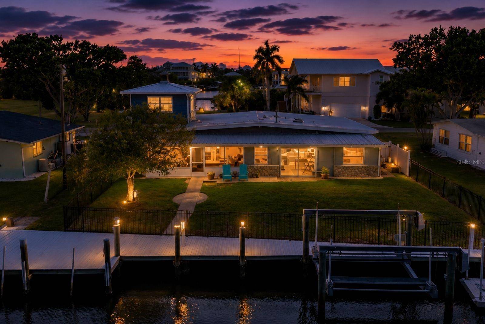 512 PALM AVE, Ellenton, FL 34222