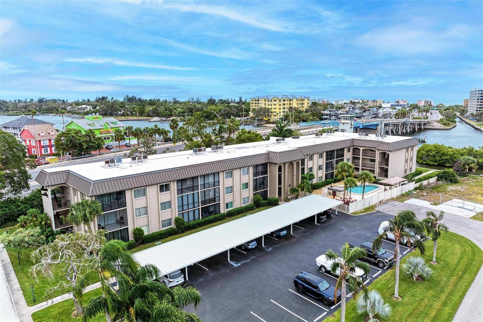6470 HOLLYWOOD BLVD #307, Sarasota, FL 34231