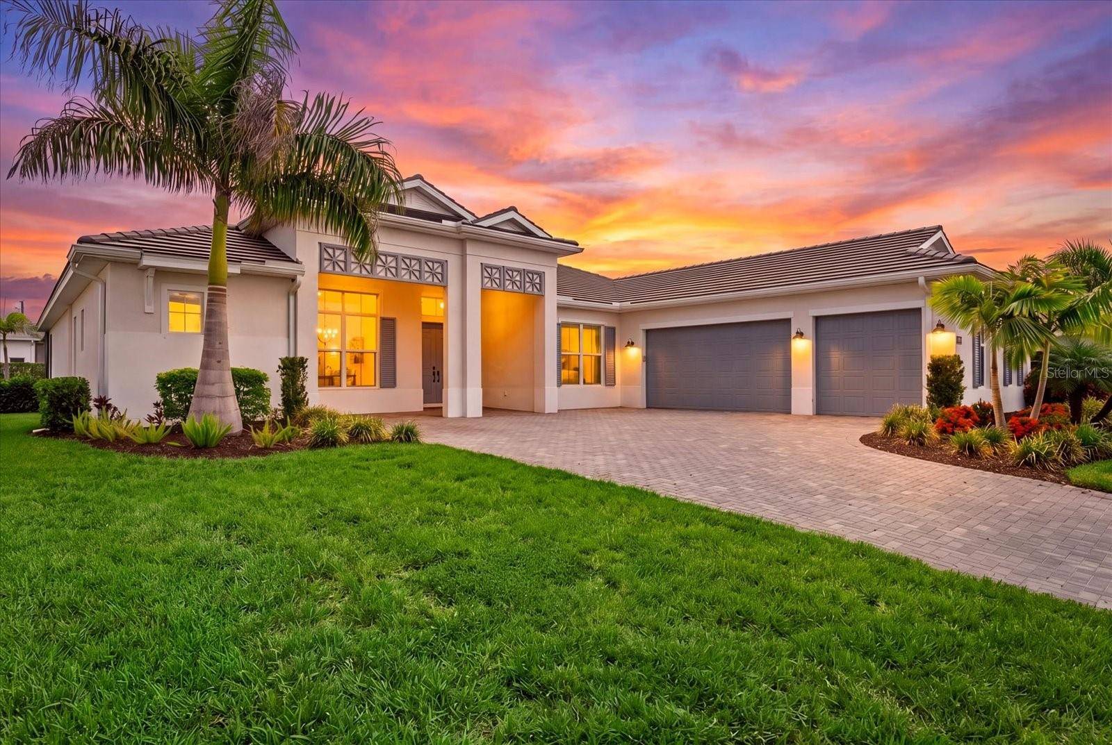 8133 NEVIS RUN, Lakewood Ranch, FL 34202