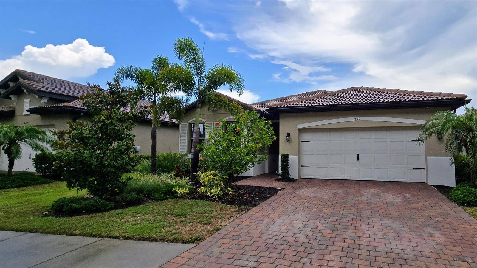 233 VINADIO BLVD, Nokomis, FL 34275