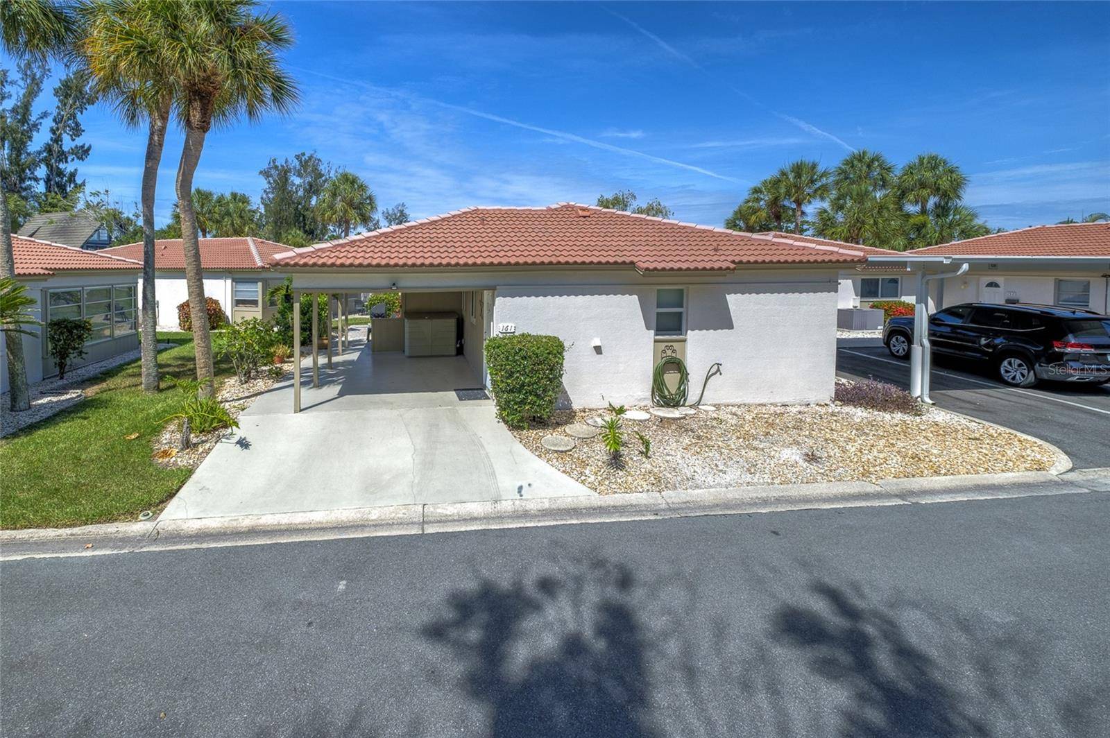 161 VISTA HERMOSA CIR #26A, Sarasota, FL 34242