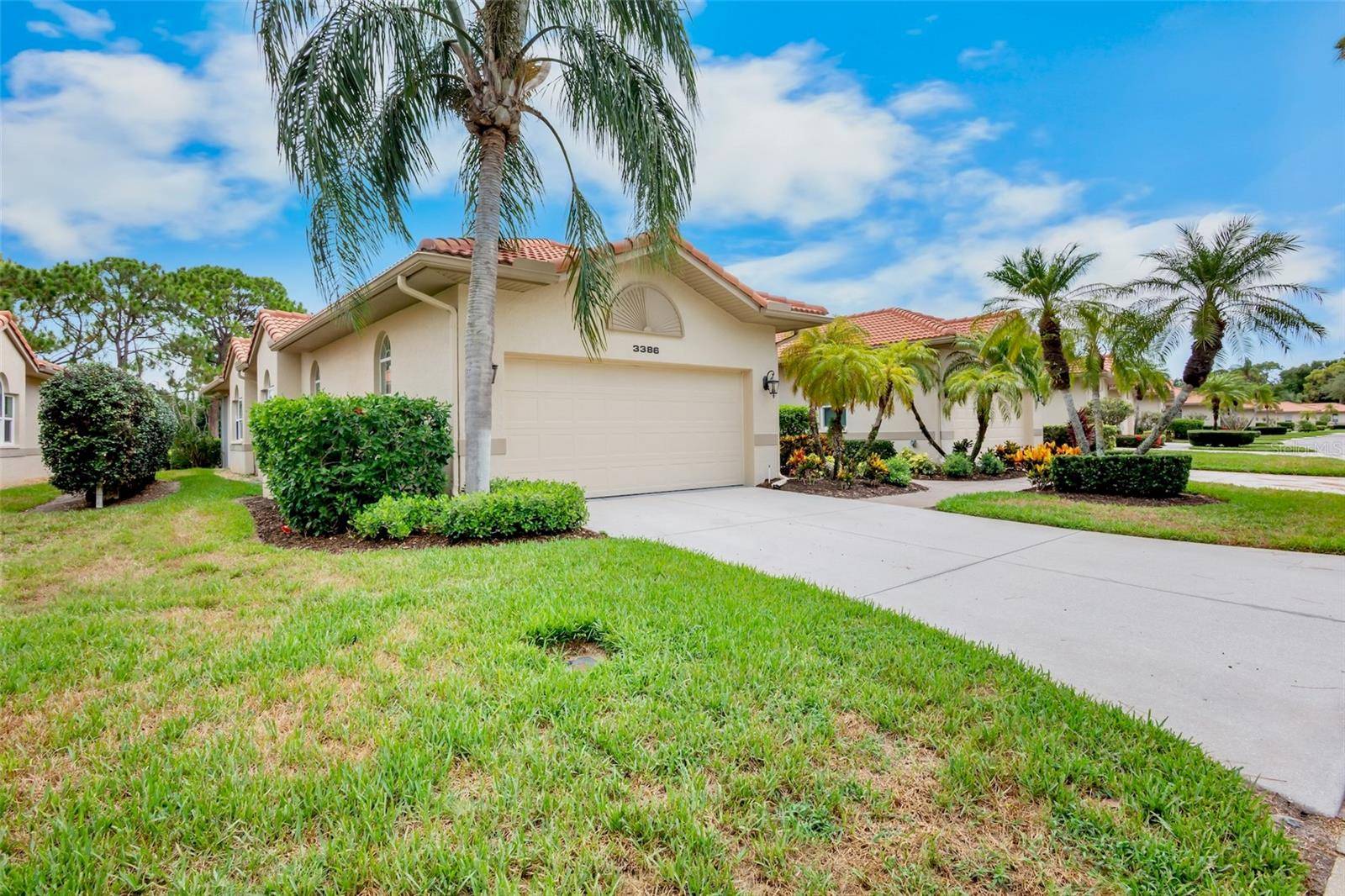 3386 CHELMSFORD CT #7, Sarasota, FL 34235