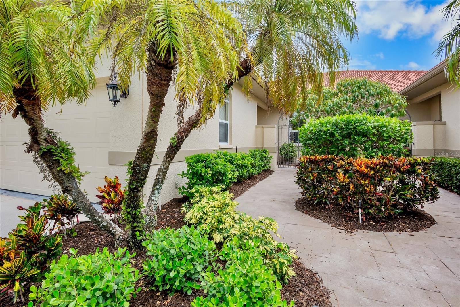 3386 CHELMSFORD CT #7, Sarasota, FL 34235