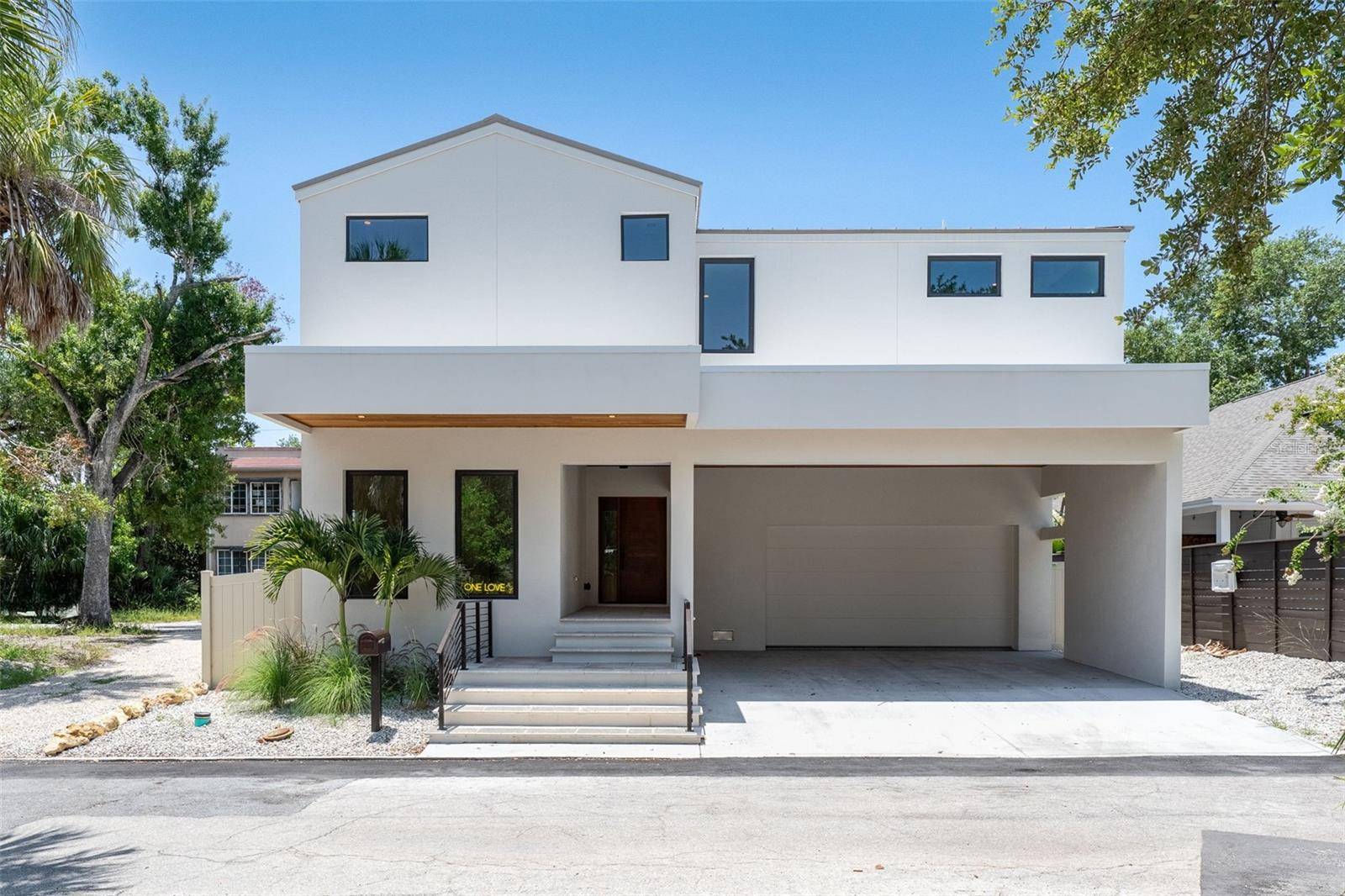 1680 CHERRY LN, Sarasota, FL 34236