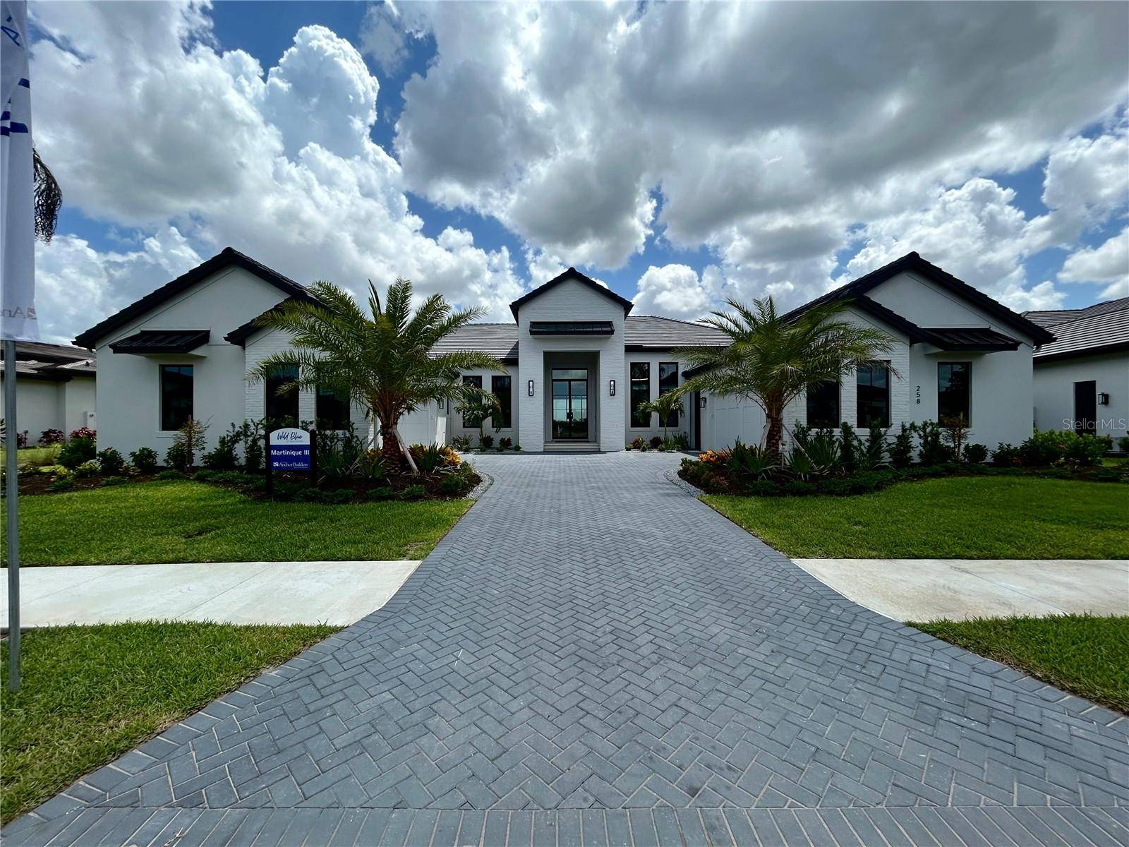 258 CRYSTAL WATERS DR, Sarasota, FL 34240