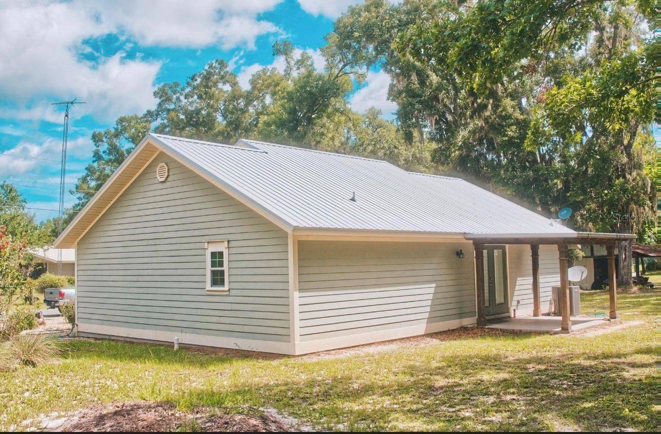 3109 E BRYANT AVE, Bell, FL 32619