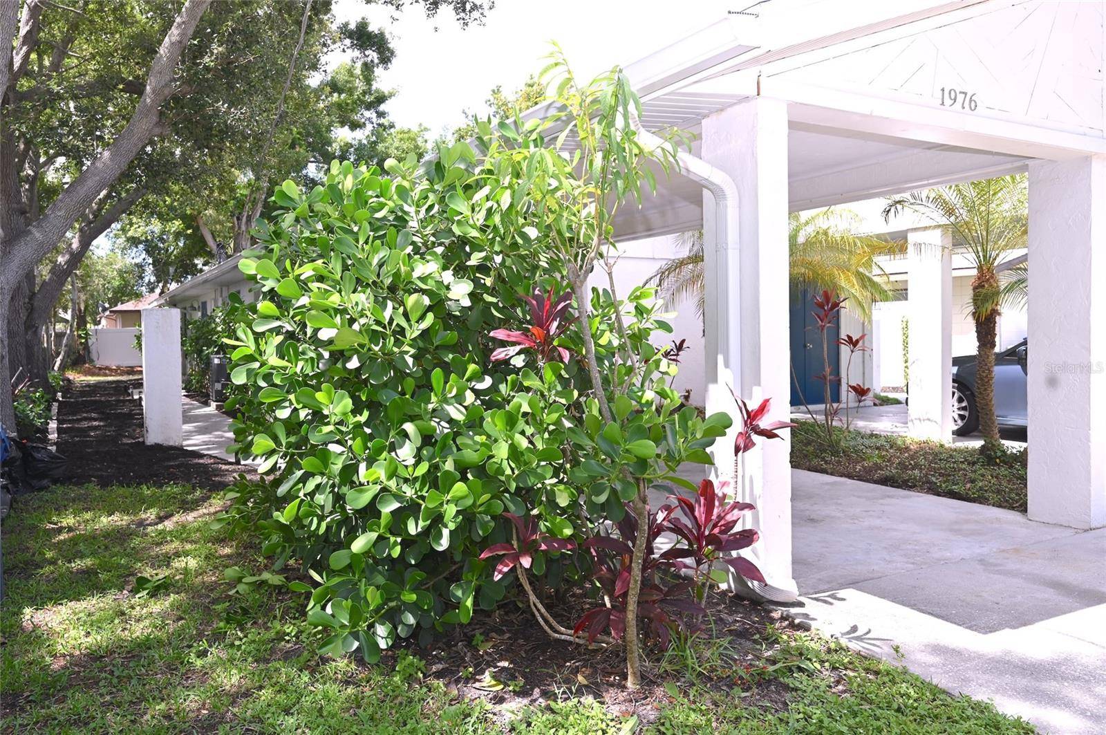 1976 DEBBIE ST, Sarasota, FL 34231